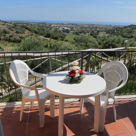 Pedra Ruja Hotel 3*