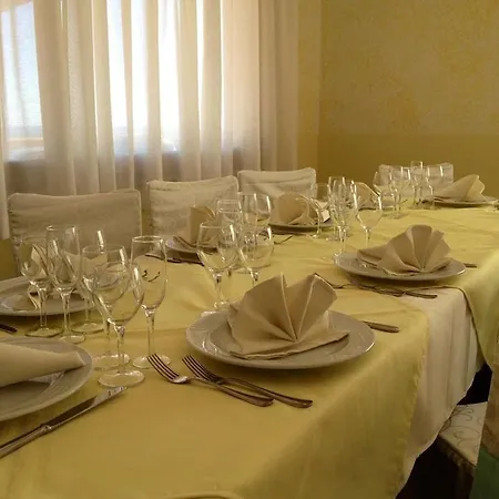 Hotel Pedra Ruja