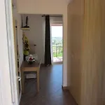 佩得拉露贾酒店 3*