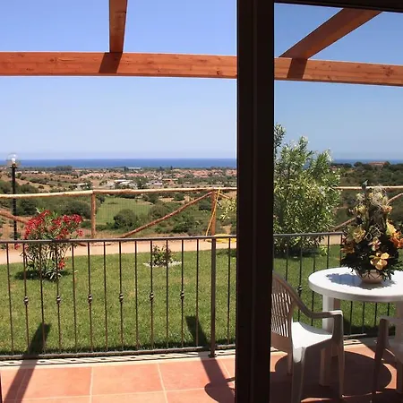 Pedra Ruja 부도니